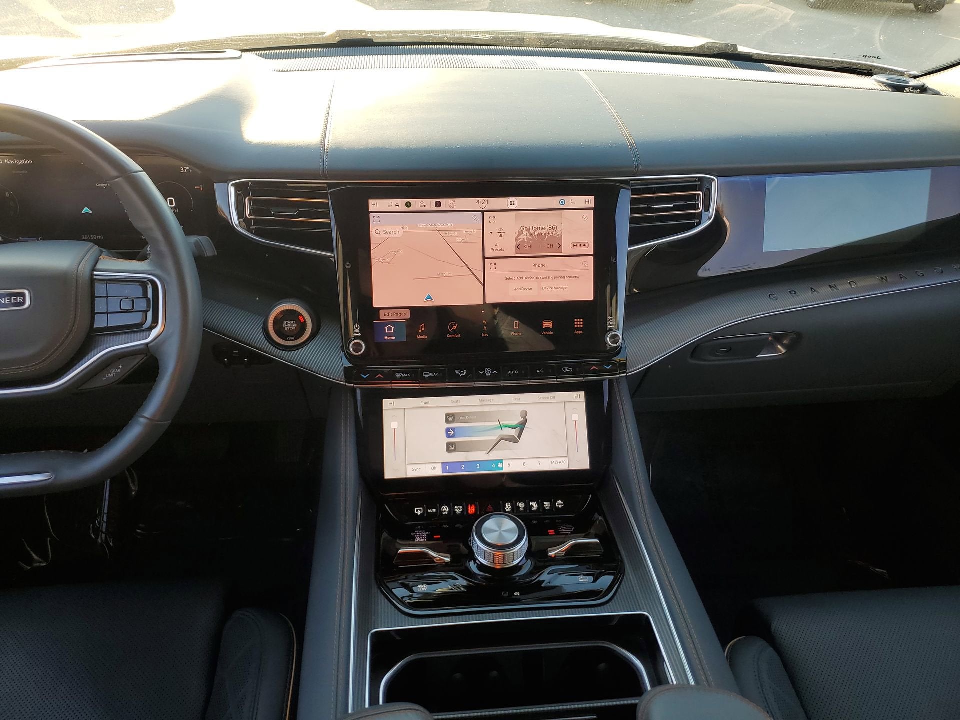 2023 Jeep Grand Wagoneer Series III Obsidian