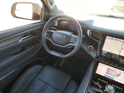 2023 Jeep Grand Wagoneer Series III Obsidian