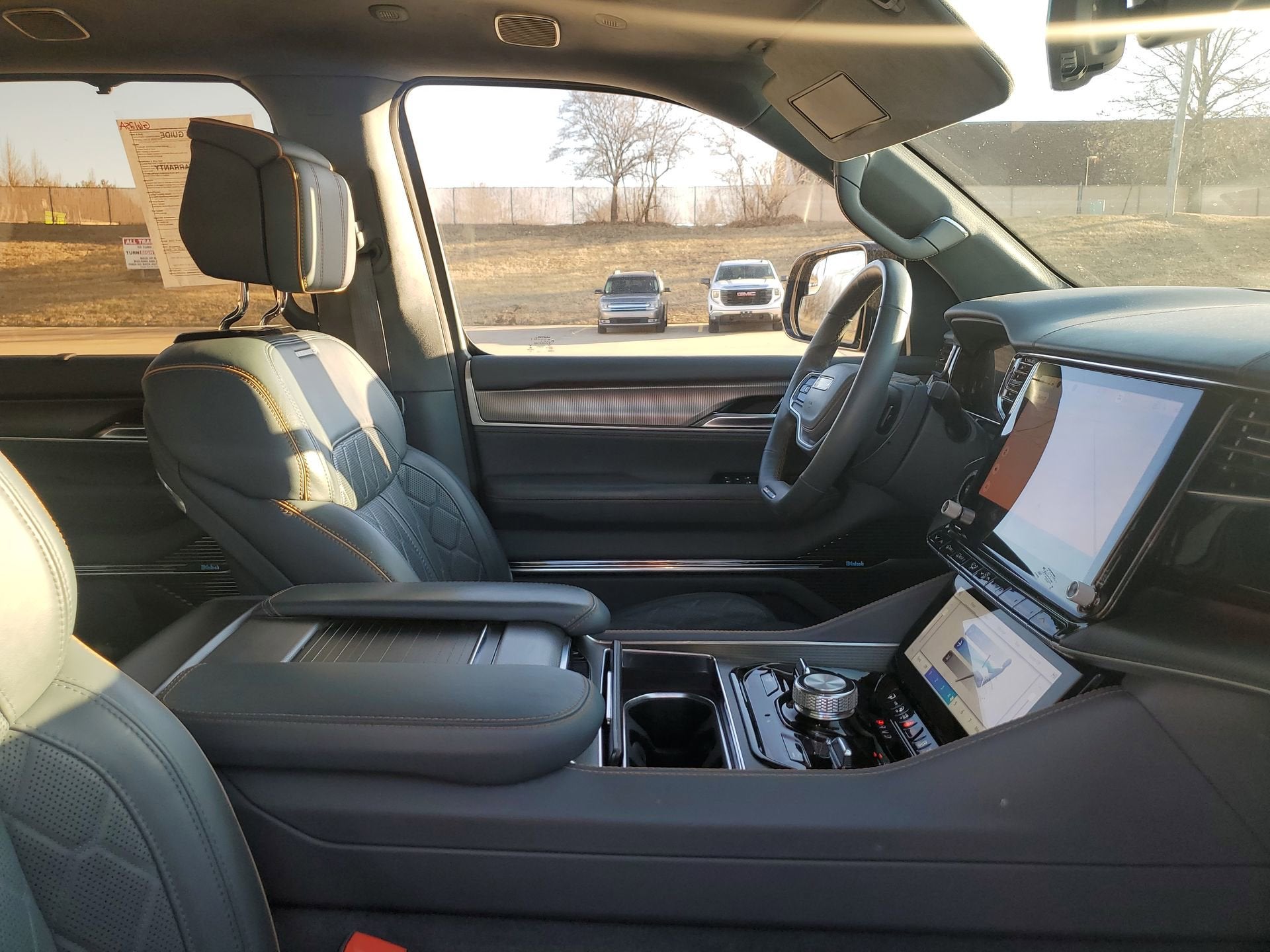 2023 Jeep Grand Wagoneer Series III Obsidian