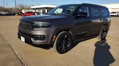 2023 Jeep Grand Wagoneer Series III Obsidian