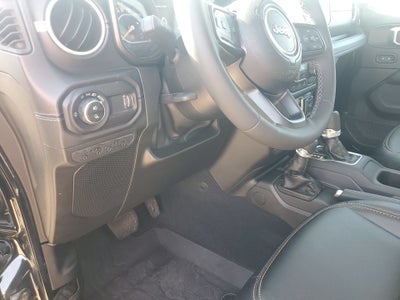 2025 Jeep Gladiator High Tide