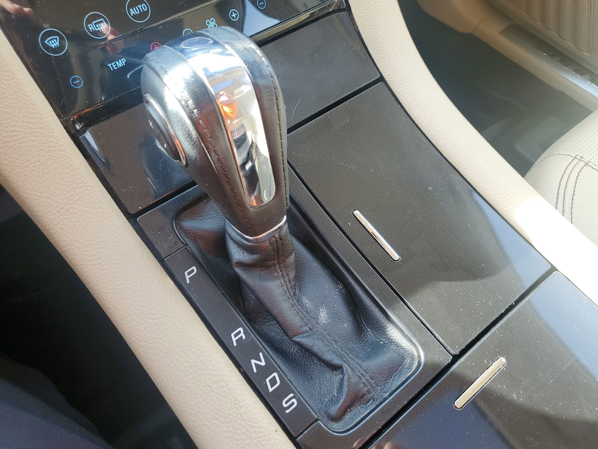 2018 Ford Taurus Limited