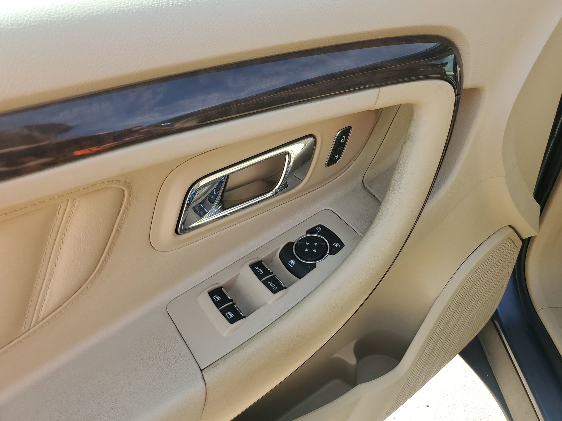 2018 Ford Taurus Limited