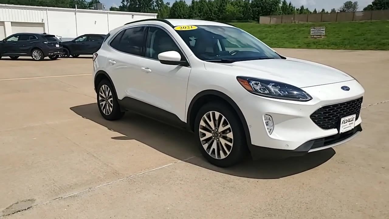 2021 Ford Escape Titanium
