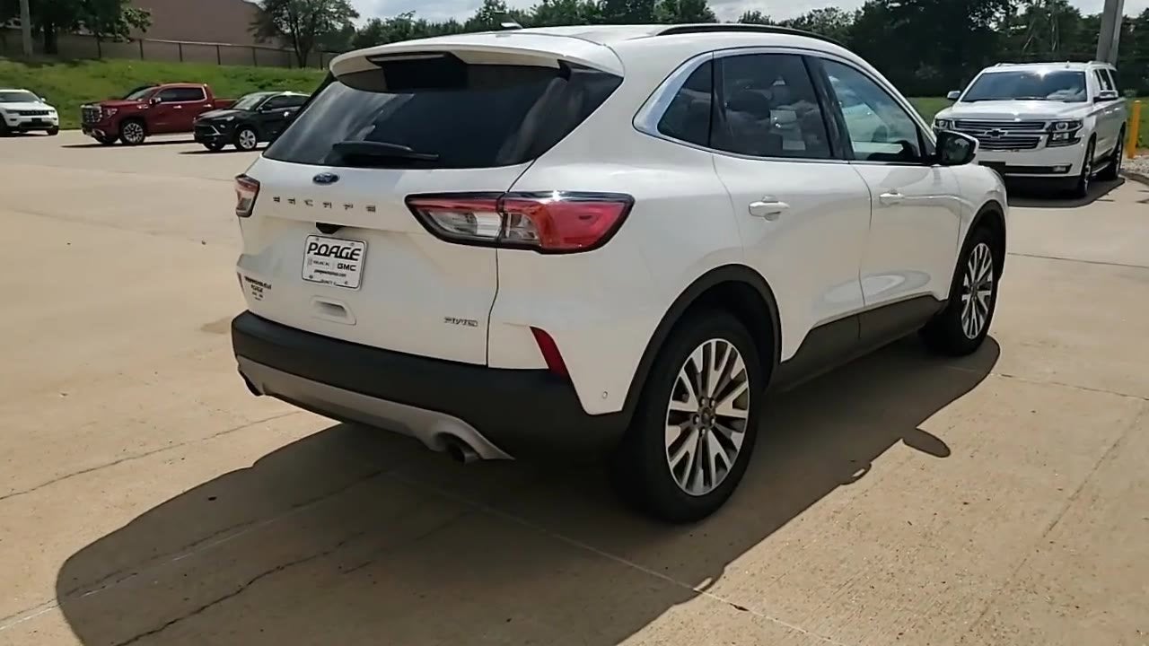 2021 Ford Escape Titanium