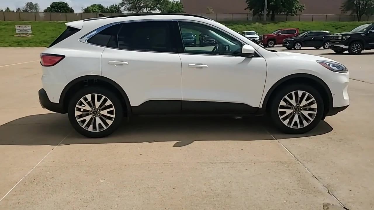 2021 Ford Escape Titanium