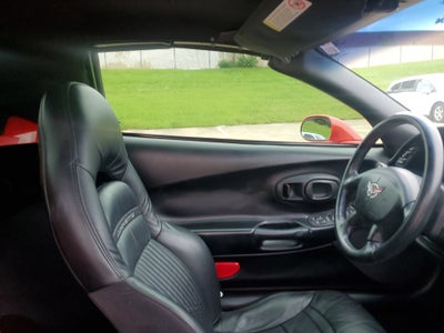 2001 Chevrolet Corvette Base