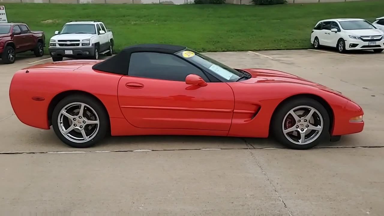 2001 Chevrolet Corvette Base