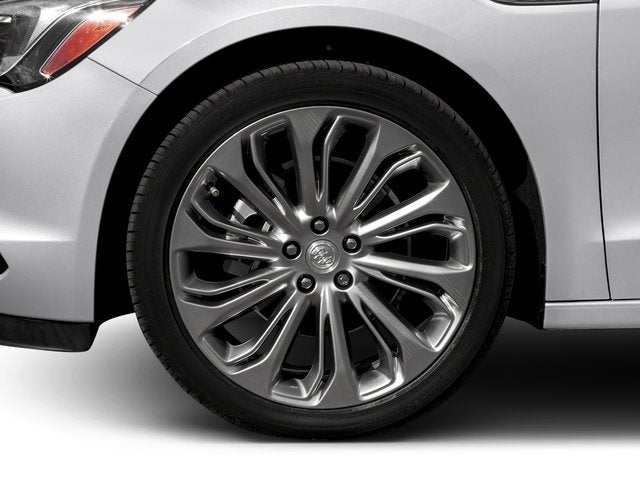 2017 Buick LaCrosse Essence