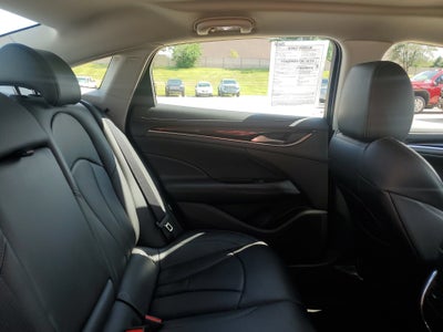 2017 Buick LaCrosse Essence