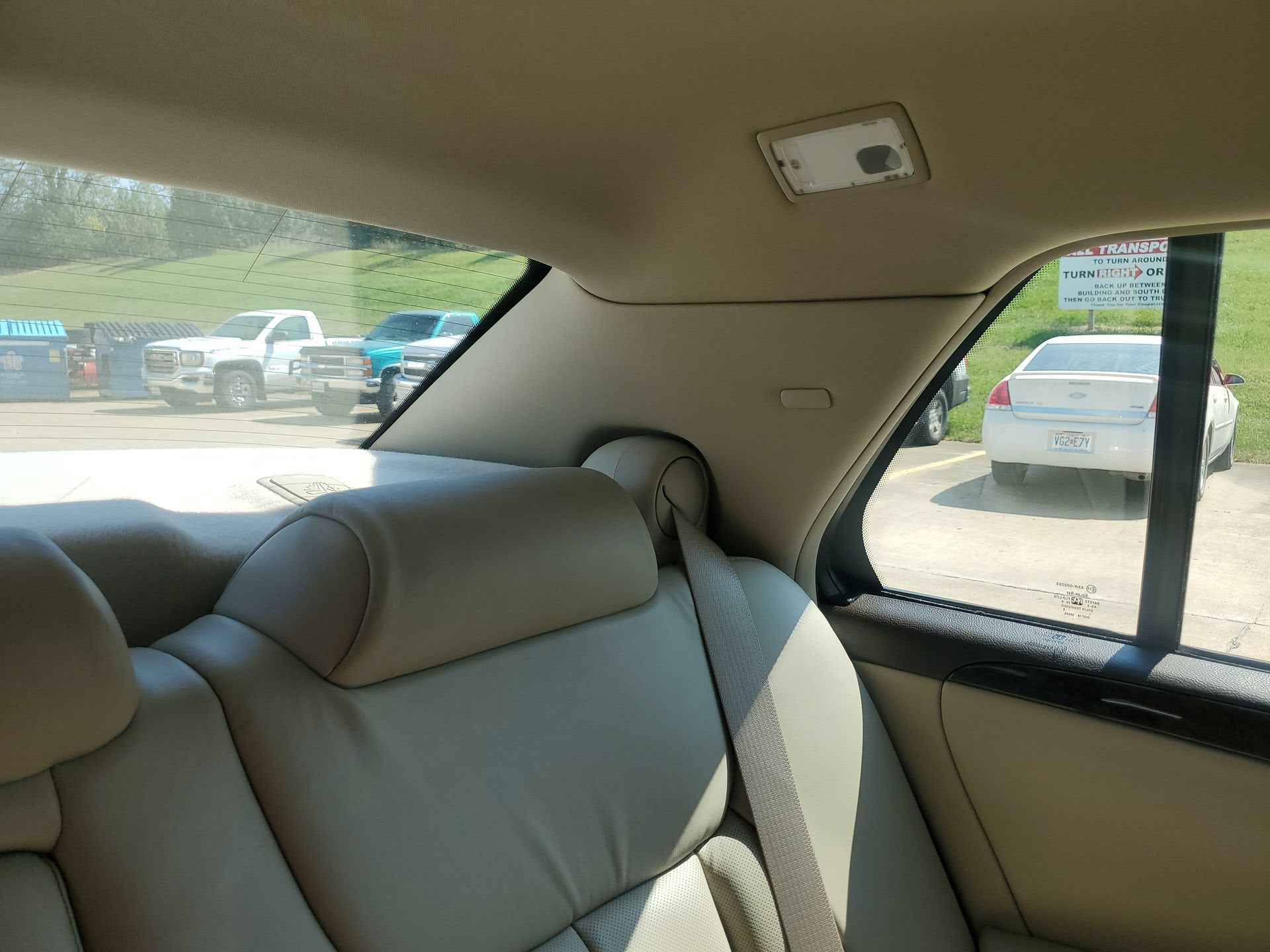 2009 Cadillac DTS w/1SB