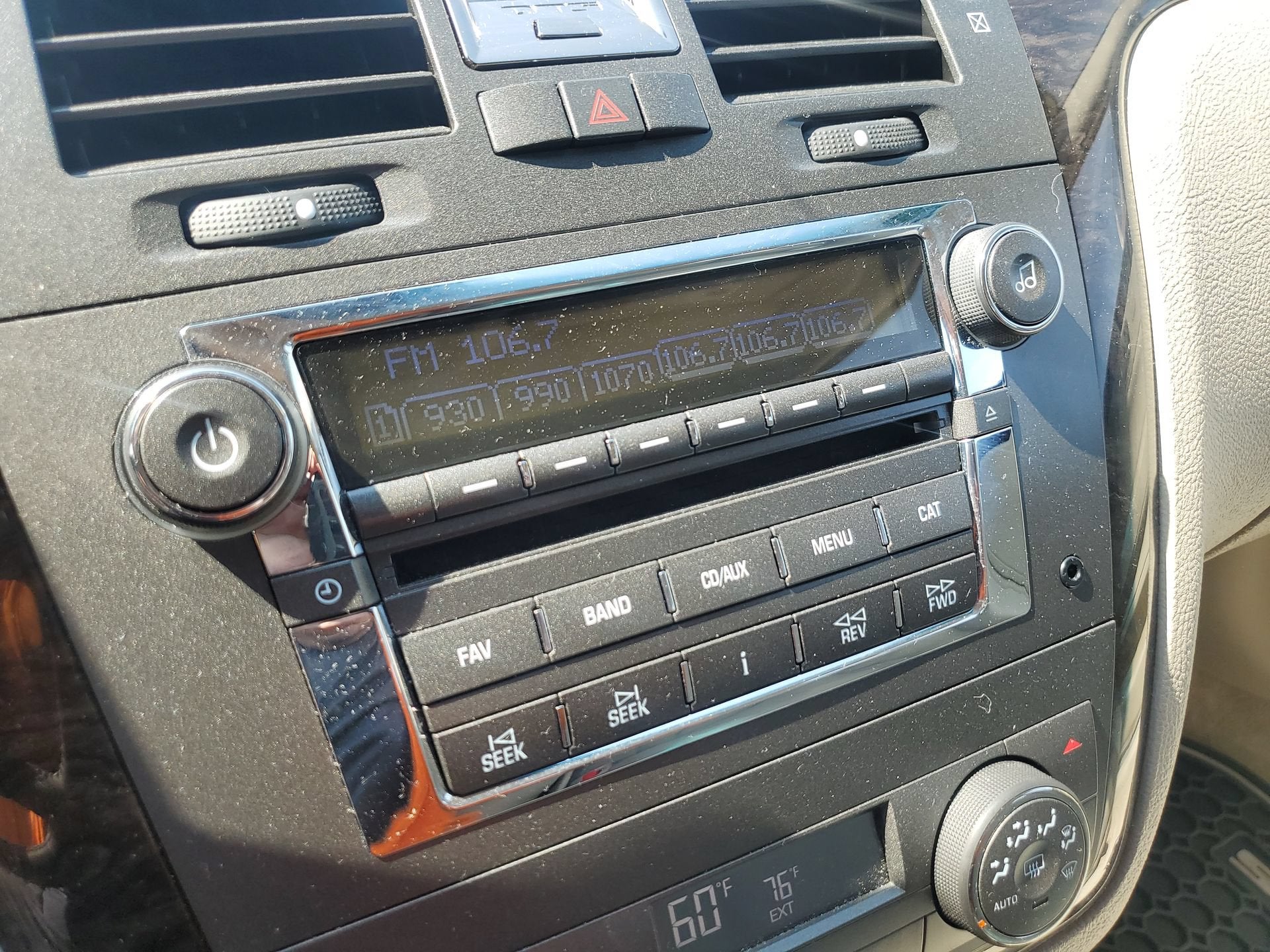 2009 Cadillac DTS w/1SB