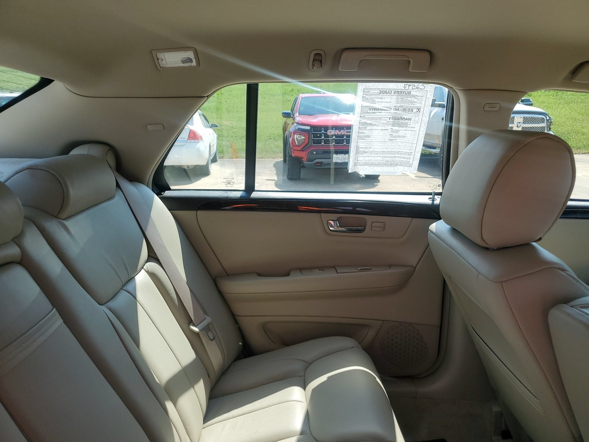 2009 Cadillac DTS w/1SB