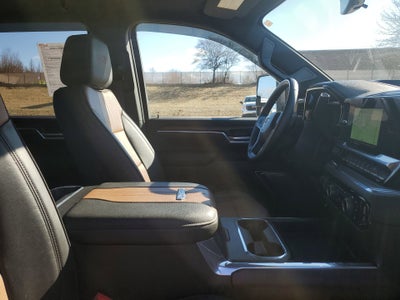 2025 Chevrolet Silverado 3500 HD High Country DRW