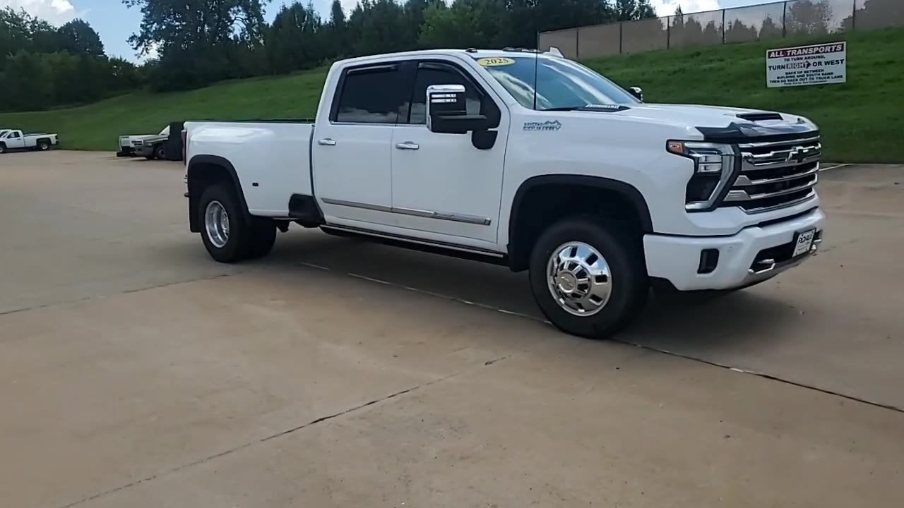 2025 Chevrolet Silverado 3500 HD High Country DRW