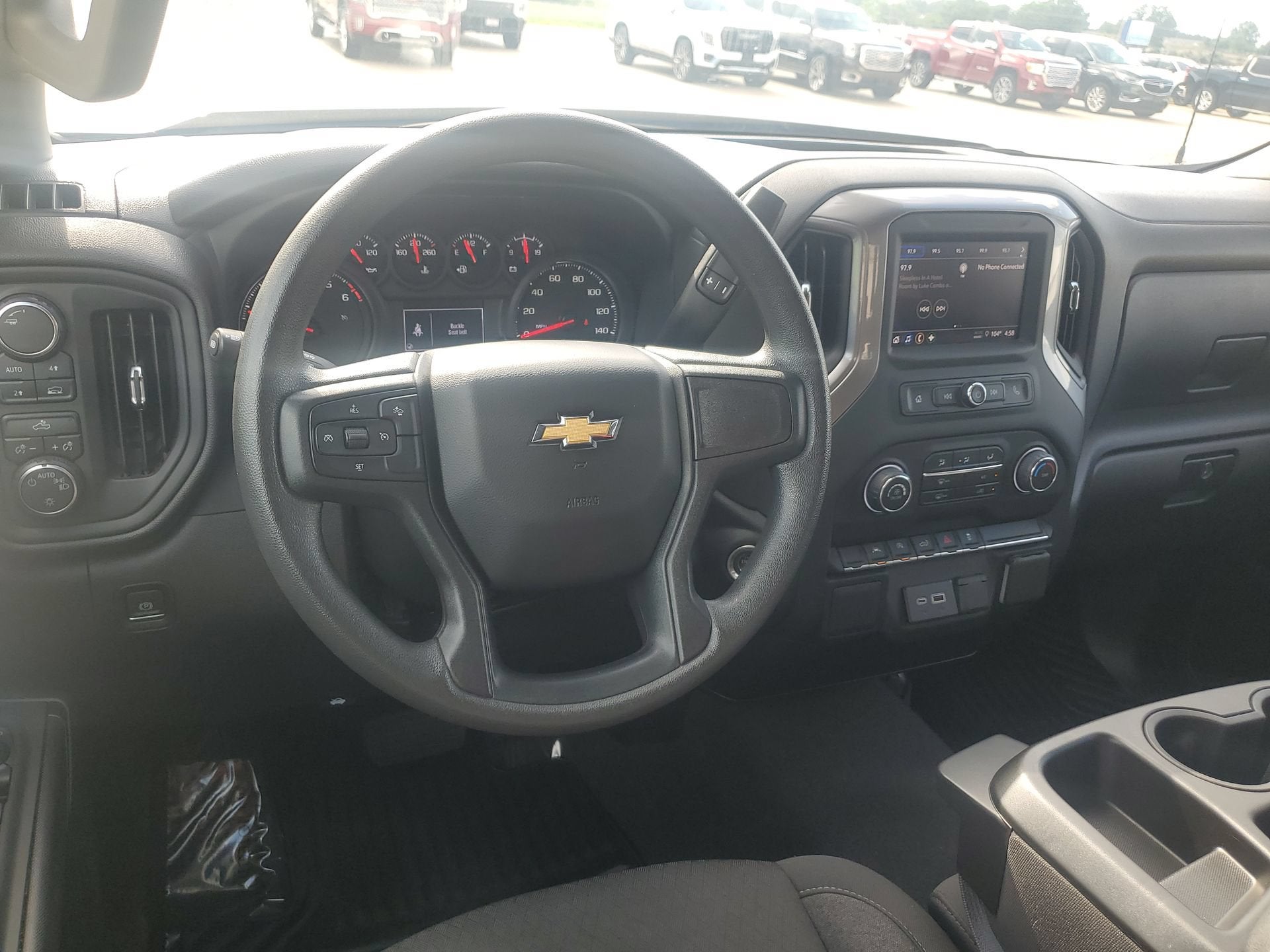 2024 Chevrolet Silverado 1500 Custom