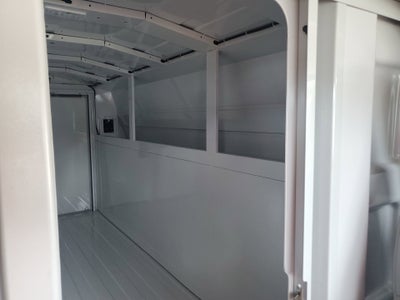 2026 GMC Savana Cutaway 3500 1WT