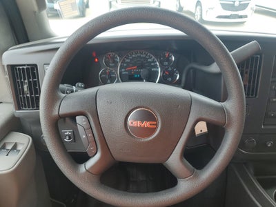 2026 GMC Savana Cutaway 3500 1WT