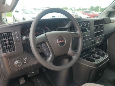 2026 GMC Savana Cutaway 3500 1WT