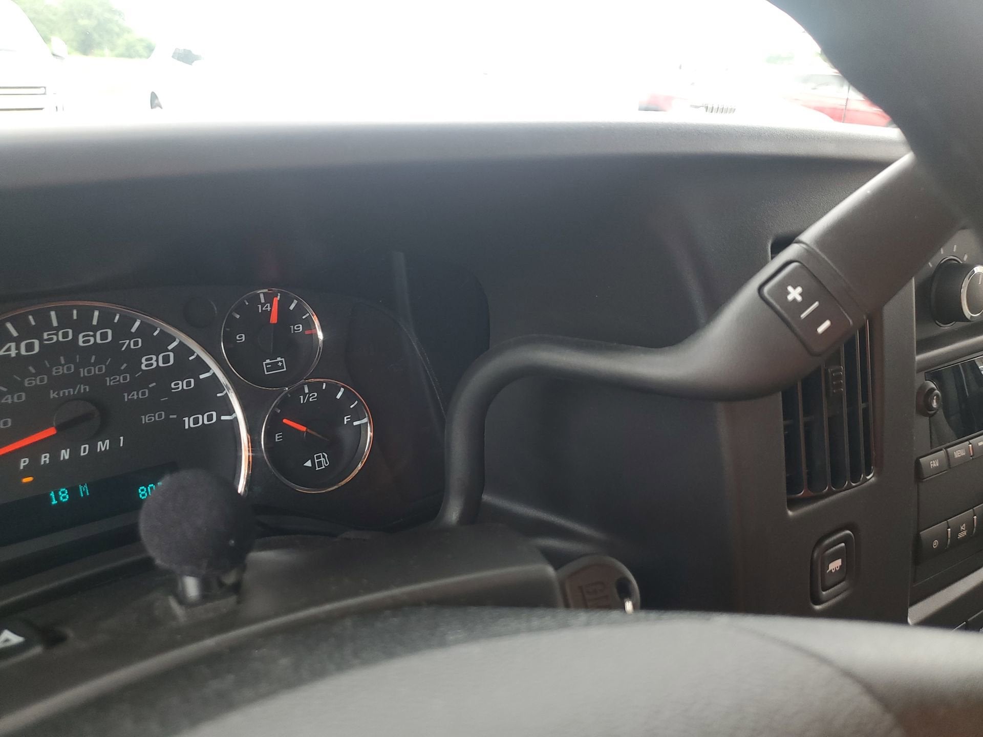 2026 GMC Savana Cutaway 3500 1WT