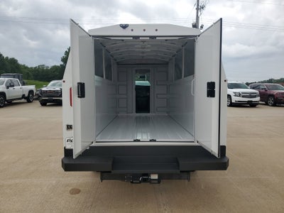 2026 GMC Savana Cutaway 3500 1WT