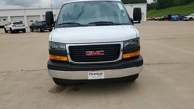 2026 GMC Savana Cutaway 3500 1WT