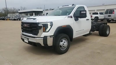 2026 GMC Sierra 3500 HD Chassis Cab Pro
