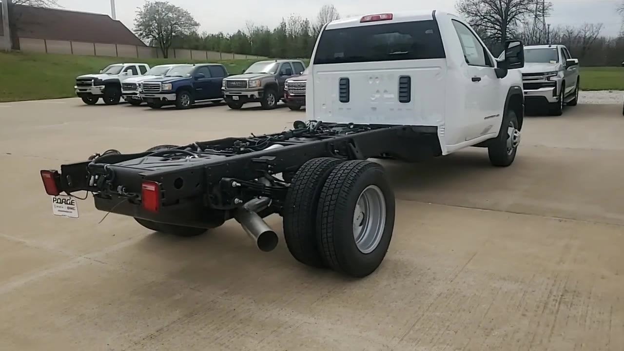 2026 GMC Sierra 3500 HD Chassis Cab Pro