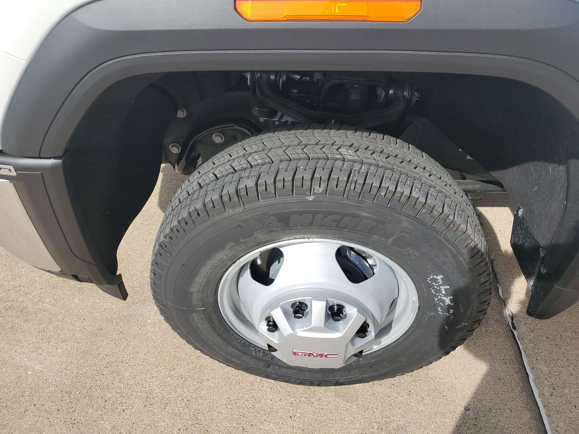 2026 GMC Sierra 3500 HD Chassis Cab Pro