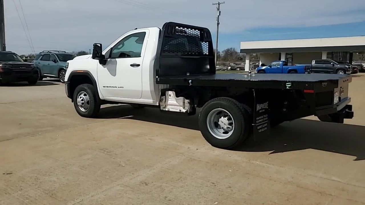 2026 GMC Sierra 3500 HD Chassis Cab Pro
