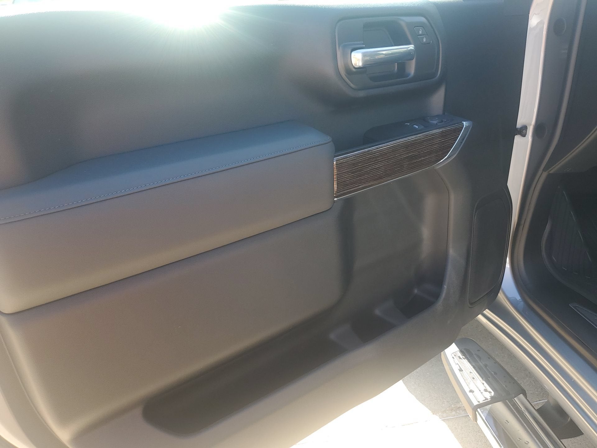 2026 GMC Sierra 3500 HD Chassis Cab SLE