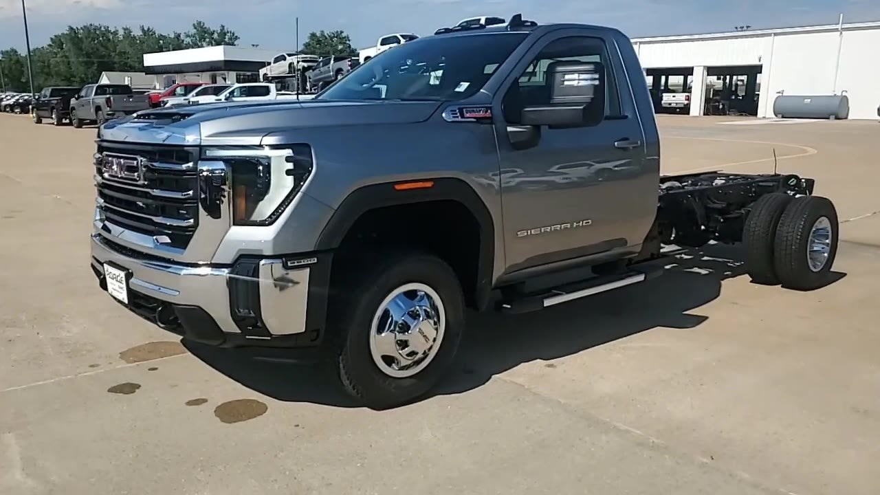 2026 GMC Sierra 3500 HD Chassis Cab SLE