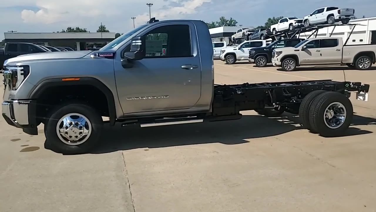 2026 GMC Sierra 3500 HD Chassis Cab SLE
