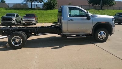 2026 GMC Sierra 3500 HD Chassis Cab SLE