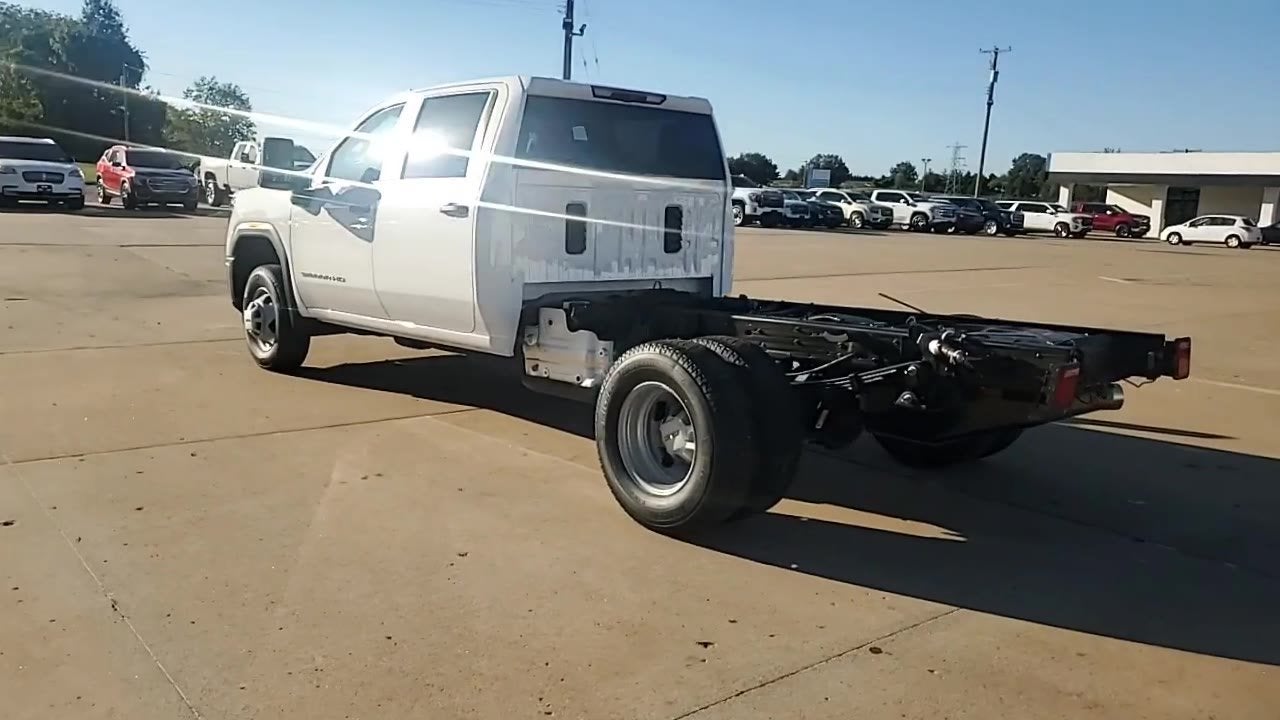 2026 GMC Sierra 3500 HD Chassis Cab Pro