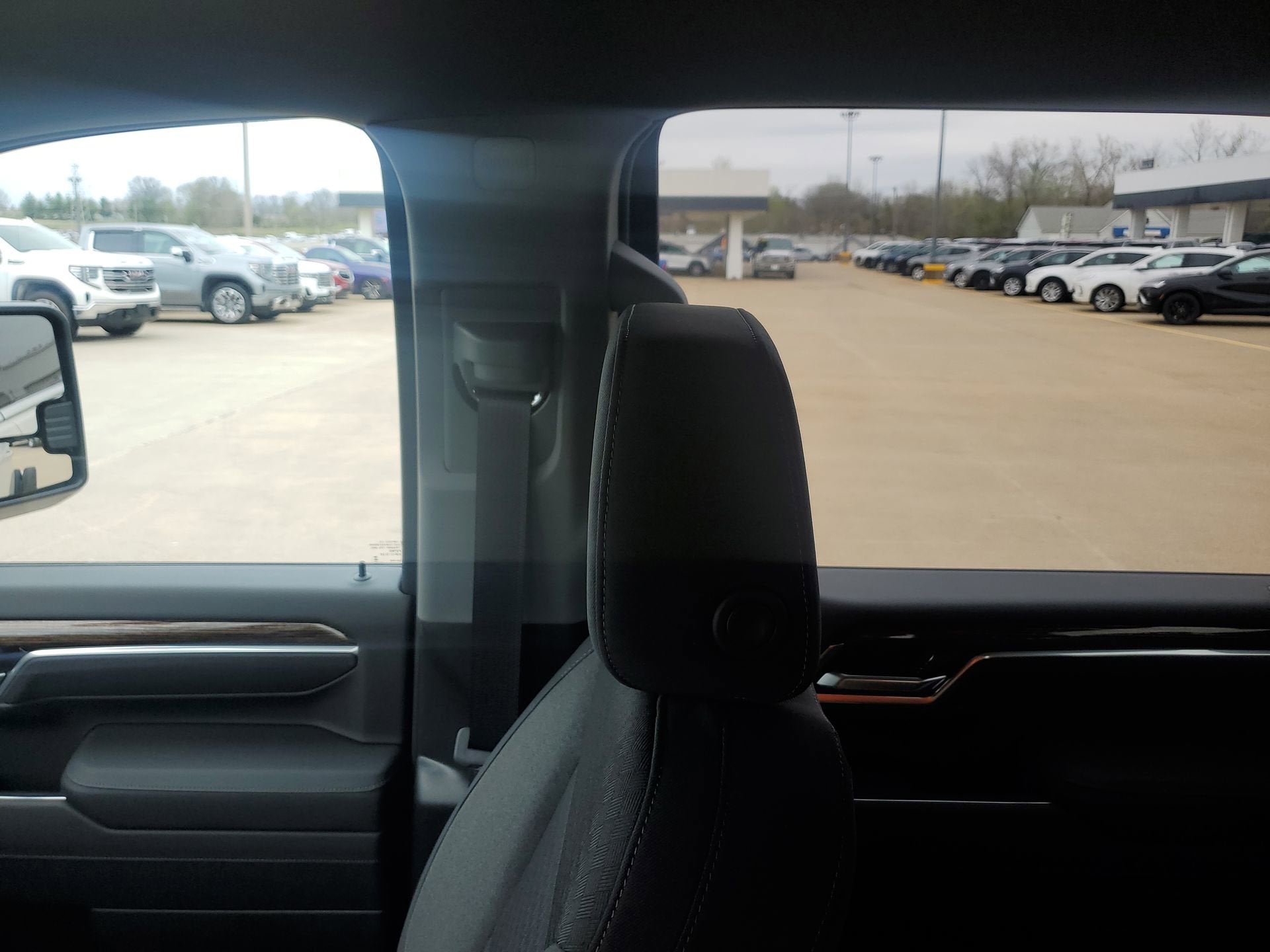 2026 GMC Sierra 3500 HD Chassis Cab SLE