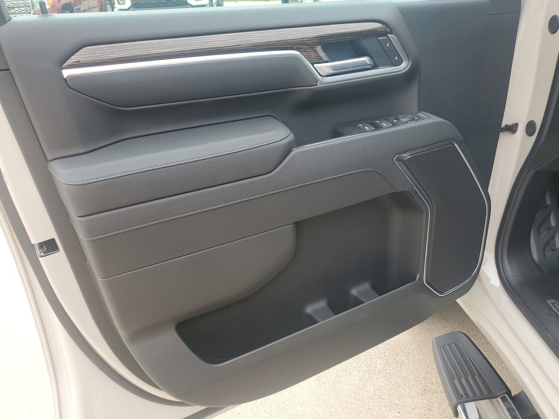 2026 GMC Sierra 3500 HD Chassis Cab SLE