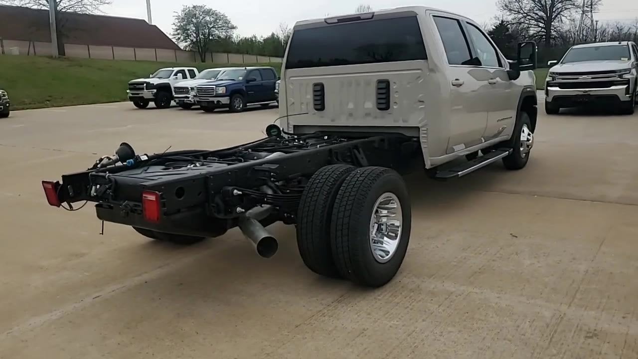 2026 GMC Sierra 3500 HD Chassis Cab SLE