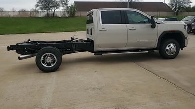 2026 GMC Sierra 3500 HD Chassis Cab SLE
