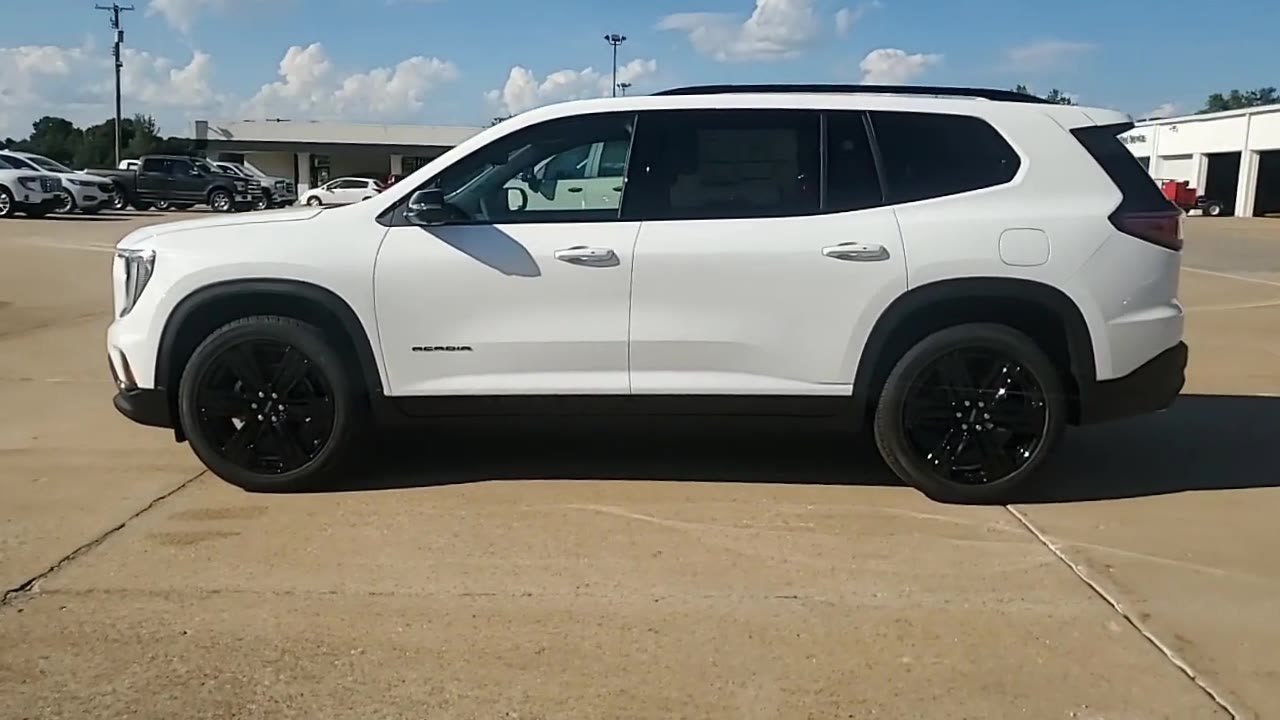 2027 GMC Acadia Elevation