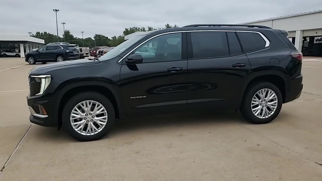 2027 GMC Acadia Elevation