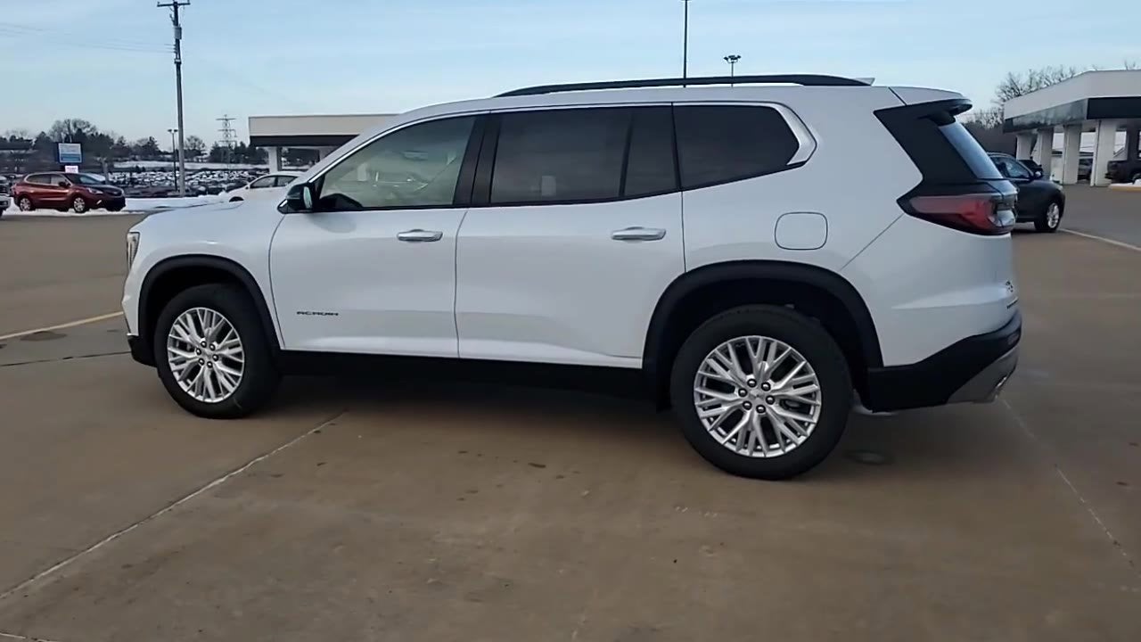 2026 GMC Acadia Elevation