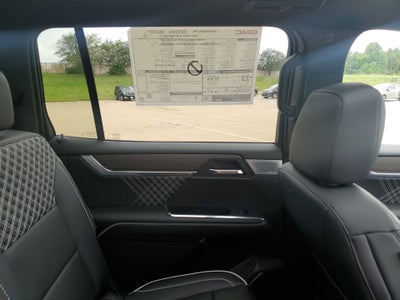 2024 GMC Acadia Denali