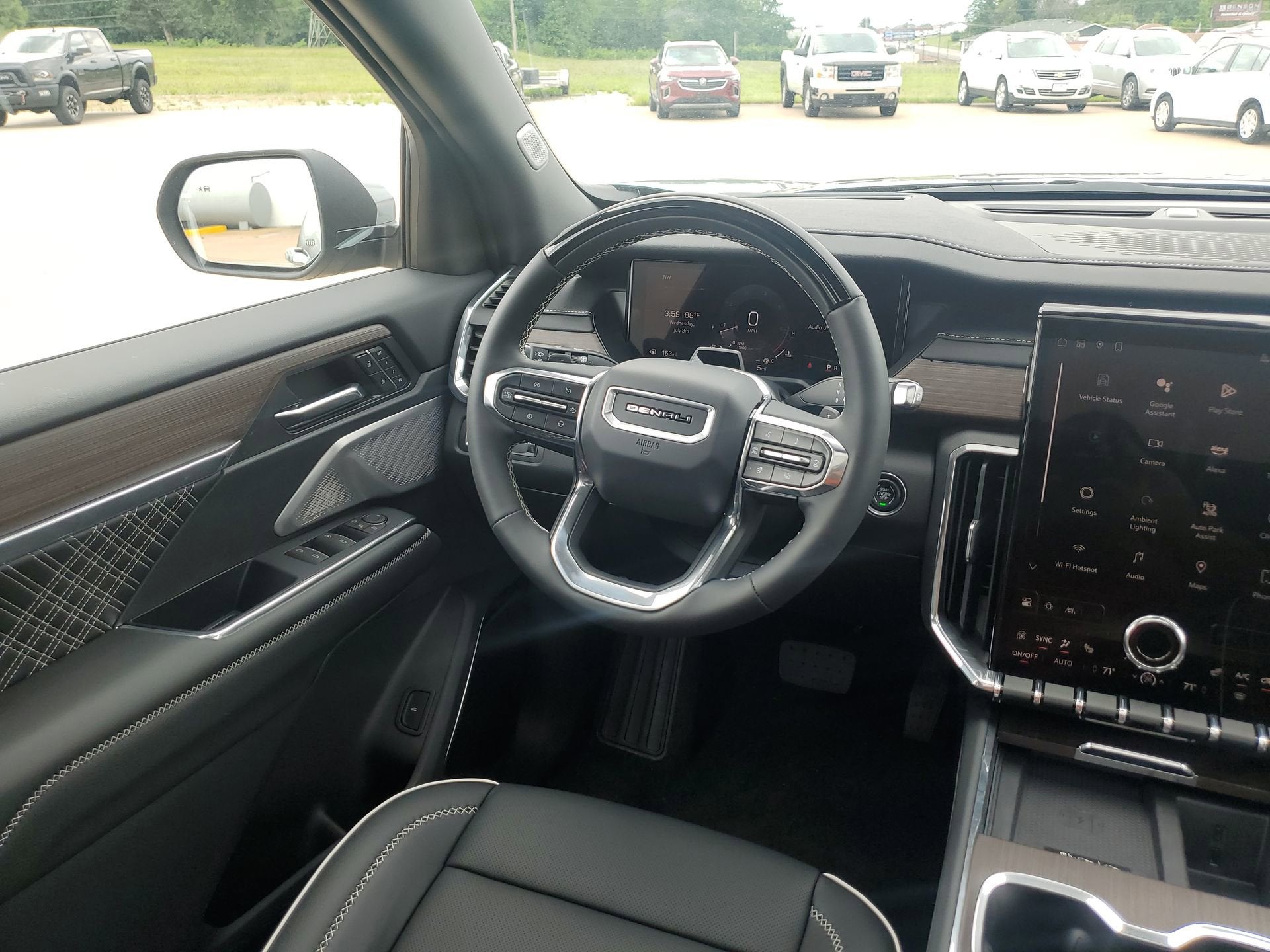 2024 GMC Acadia Denali