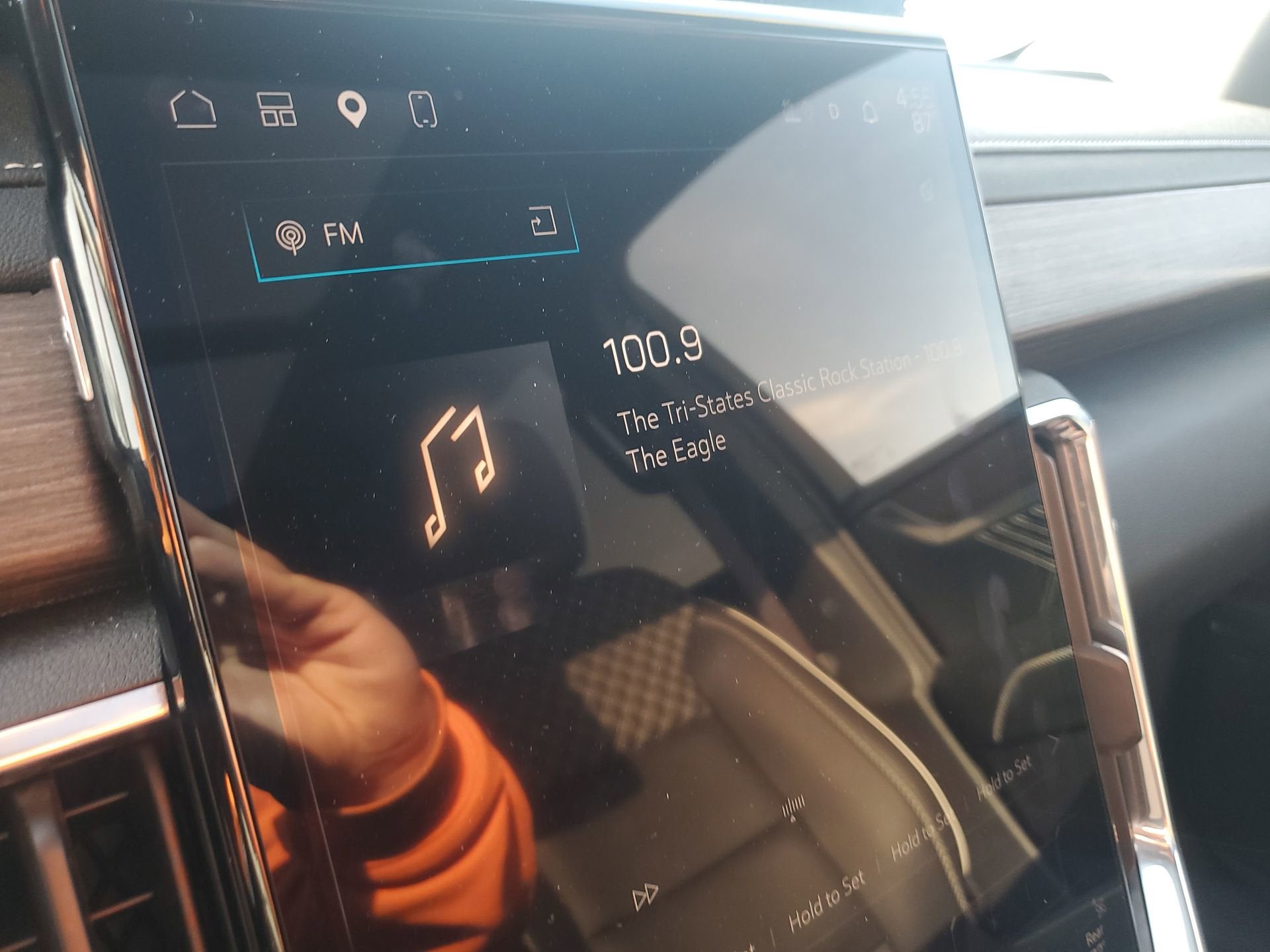 2024 GMC Acadia Denali