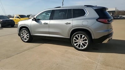2024 GMC Acadia Denali