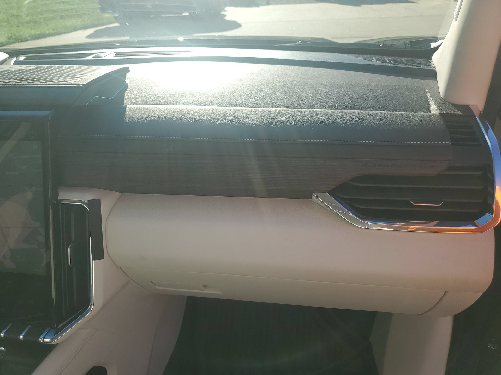 2027 GMC Acadia Denali