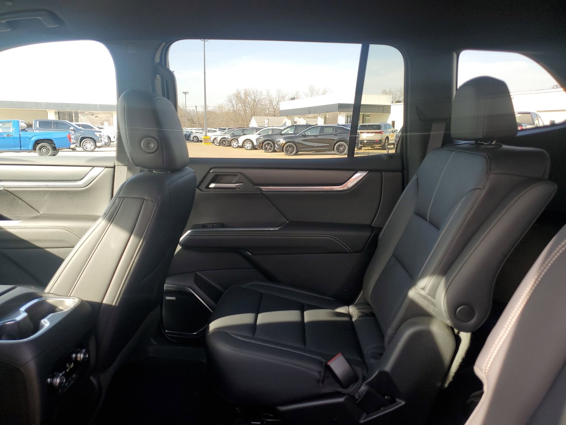 2024 GMC Acadia Elevation