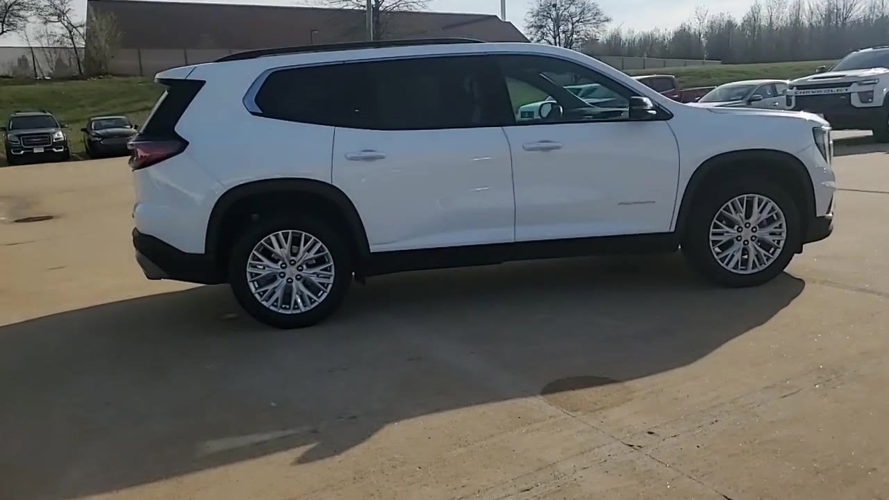 2024 GMC Acadia Elevation