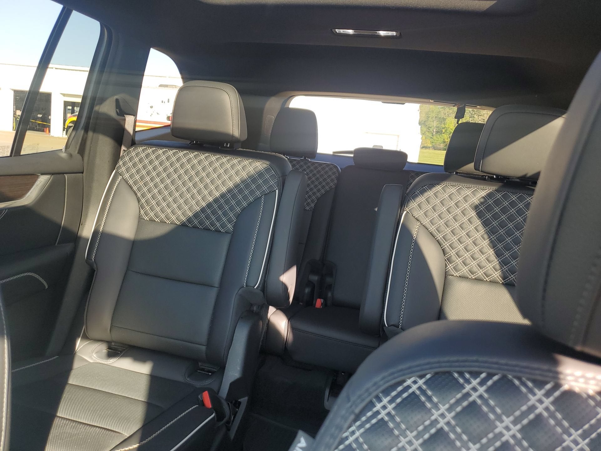 2024 GMC Acadia Denali